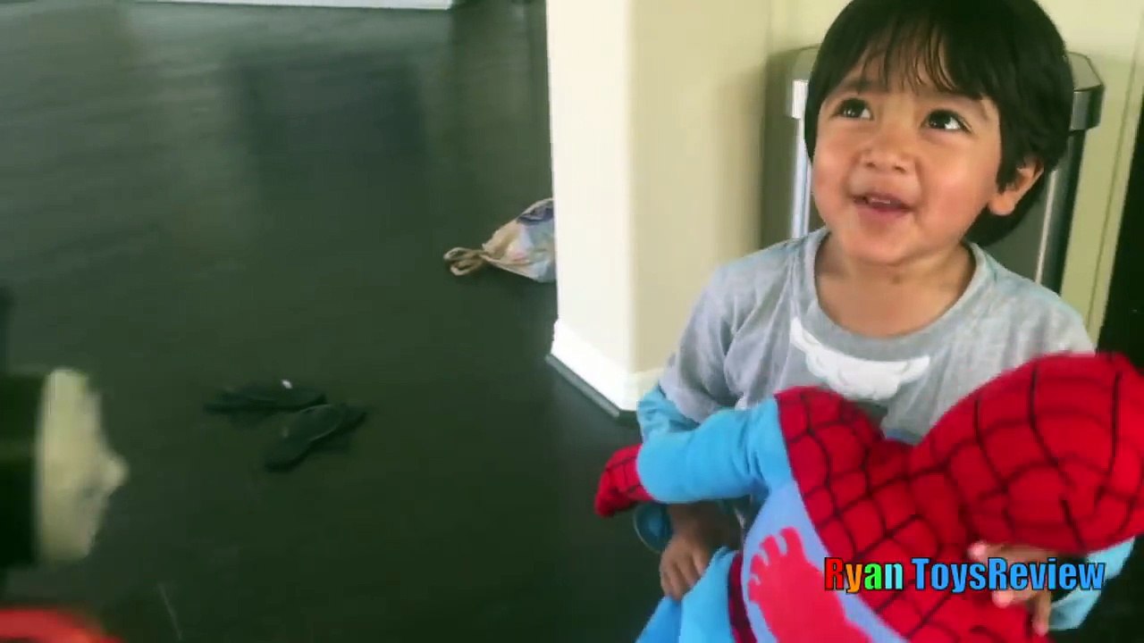 Hide N Seek Compilation Family Fun Chase Playtime with Ryan ToysReivew
