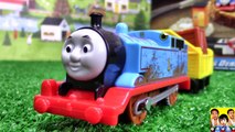 THOMAS AND FRIENDS TRACKMASTER DARING DERAIL SET Unboxing and Playtime|Thomas & Friends Toy Trains