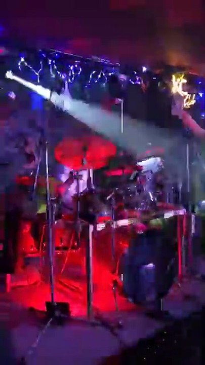 Trống vắng - Phương Thanh live club