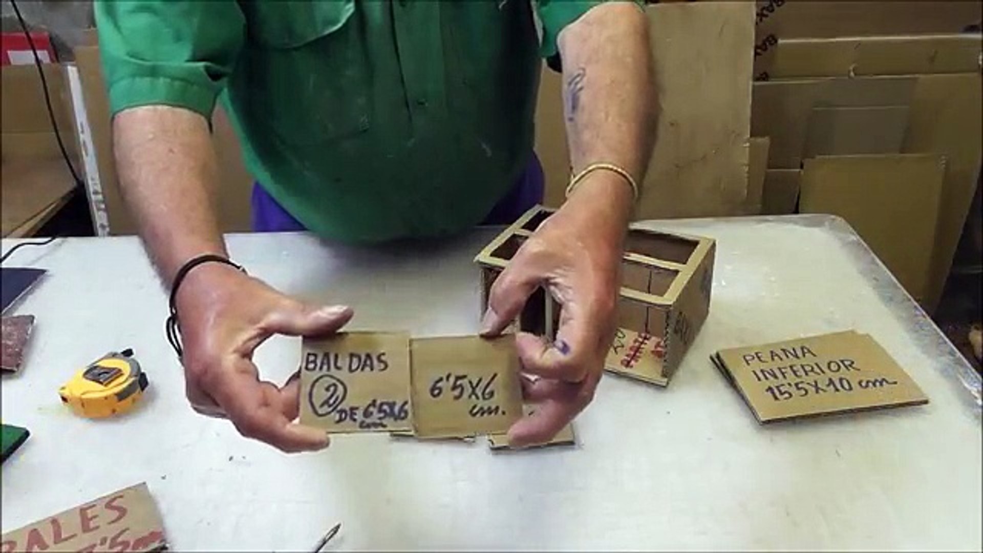 de Cartón casas Muñecas, tutorial Armario ropero hecho con Cartón, DIY,─影片