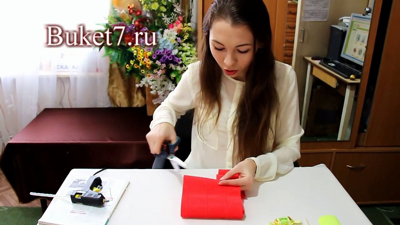 Тюльпан из конфет. Видео мастер-класс. Tulip Candy master class