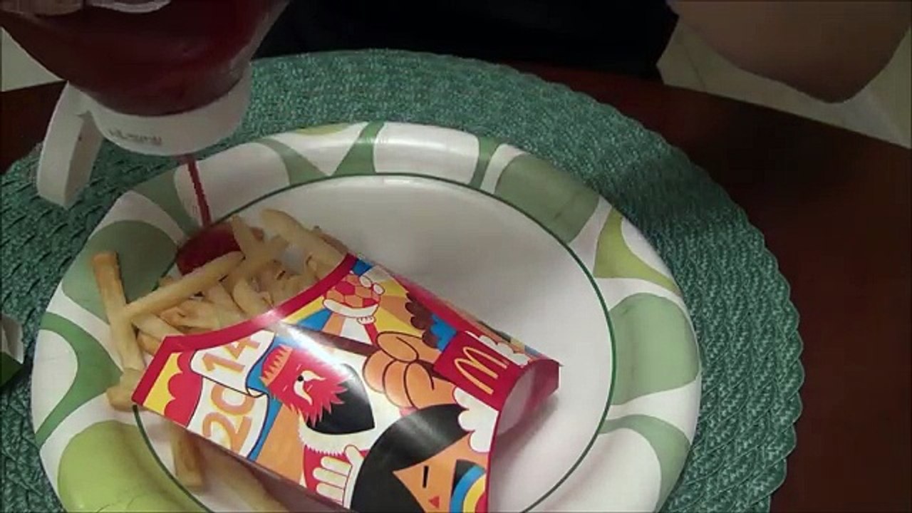 ASMR: McDonalds McWrap & Fries | Eating Sounds