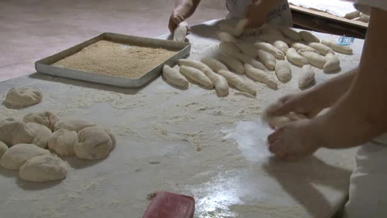 Ekmeğe Mozart Dinleten İlginç Ekmek Ustası