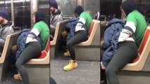 Des supporteurs célèbrent la victoire de leur équipe dans le métro