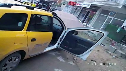 Özel halk otobüsünü çalıp yolcu toplamaya devam etti... O anlar kamerada