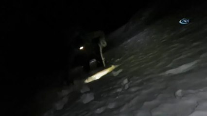 Zifiri Karanlıkta Uludağ'ın Zirvesine Tırmandılar