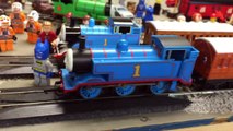 THOMAS THE TANK ENGINE & FRIENDS Hornby Electric Train Set Annie & Clarabel