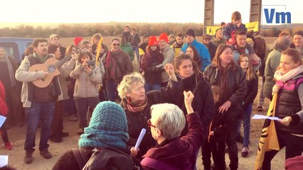 Démonstration de force de la confédération paysanne à Régusse