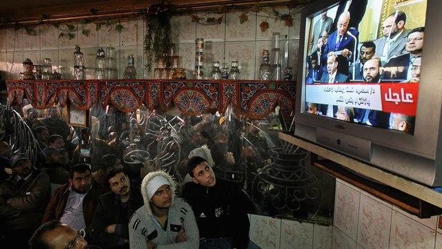 Talking heads: The emperor phenomenon - Listening Post (feature)