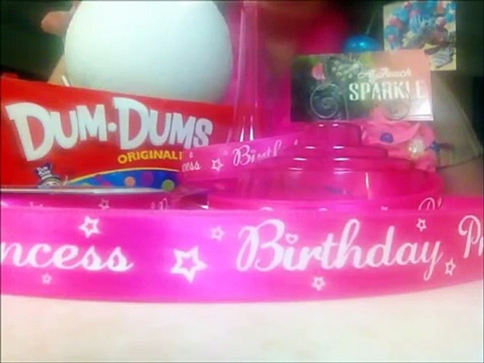 How to Make a Dum-Dum Lollipop Topiary Tree- 12 min.