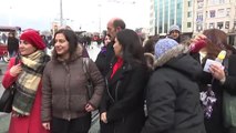 Kadın ve Çocuk Cinayetleri Beyoğlu'nda Protesto Edildi
