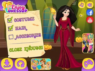 Các nàng công chúa Disney hóa trang thành những nhân vật phản diện trong lễ hội Halloween