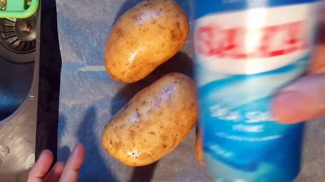 How to Cook Baked Potatoes-Cheese and Beans Topping