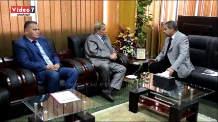 محافظ الإسماعيلية يناقش تفعيل طلبات تقنين الأراضى مع رئيس هيئة مشروعات التعمير