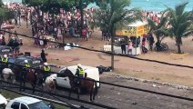 Bloco pré-carnaval termina em confusão e correria na orla de Vila Velha