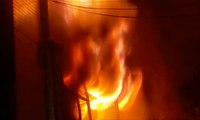 Kebakaran Melanda Kantor PLN Jakarta Utara