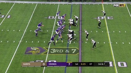 Case Keenum drops it off to Stefon Diggs who dashes for 17 yards