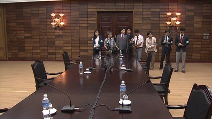 '北 예술단 파견' 남북접촉 시작...1시간 만에 정회 / YTN