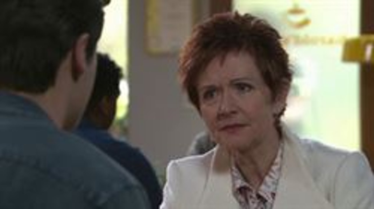 Neighbours - Ep. 7756 | Neighbours Monday 15 Jan | Neighbours 15 Jan 2018 | Neighbours Mon 15 Jan | Neighbours Jan 15