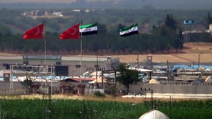 Birlikler Afrin'e beklenen operasyon öncesi Suriye sınırında teyakkuzda