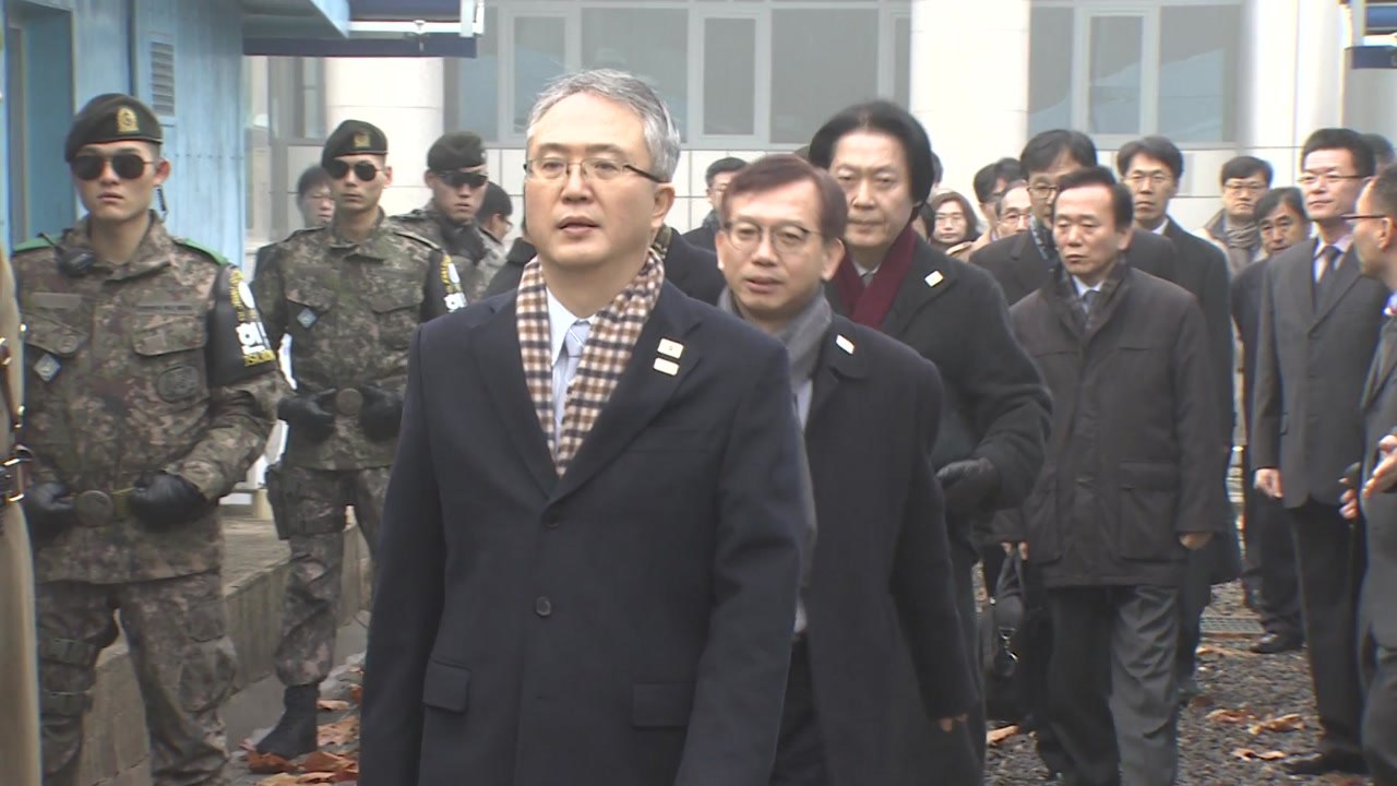 北 선수단 파견 17일 논의...예술단 일정 협의 막바지 / YTN