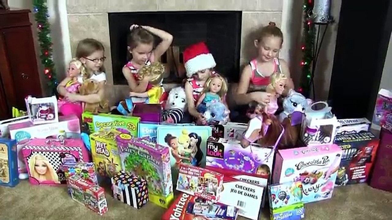 OPENING CHRISTMAS PRESENTS 2016 - Magic Box Toys Collector