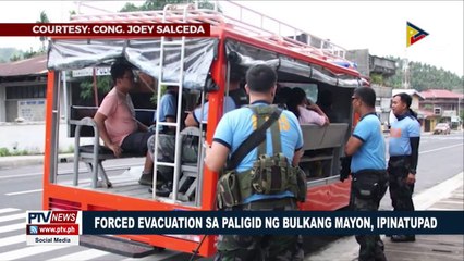 Forced evacuation sa paligid ng bulkang Mayon, ipinatupad