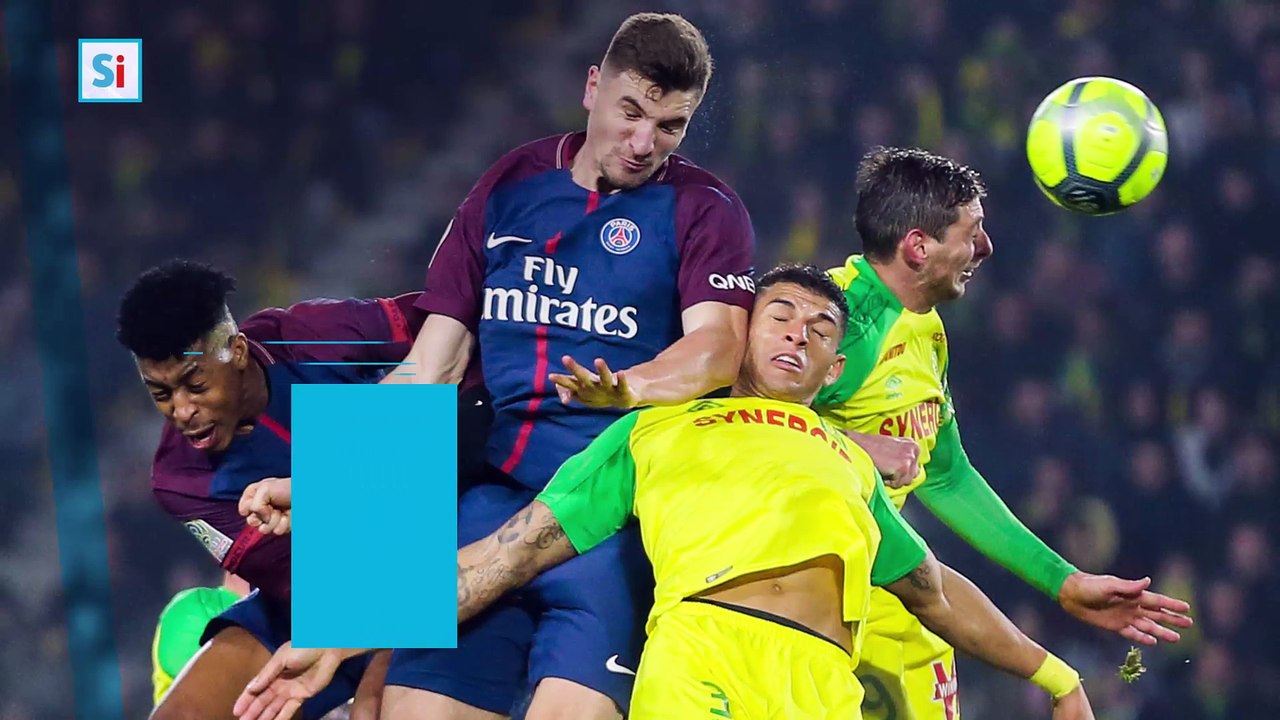 Nantes - PSG: l'arbitre a essayé de tacler un joueur sur le terrain