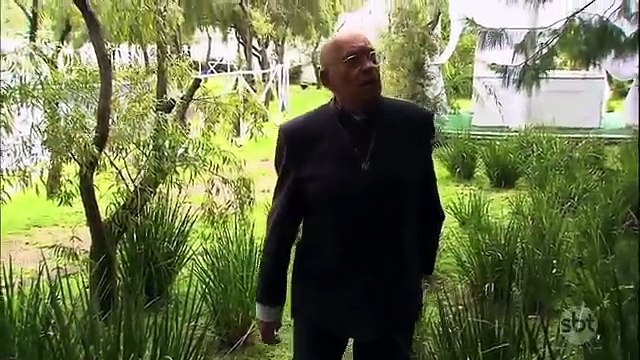Sortilégio - Alessandro e Ezequiel são surpreendidos pela polícia