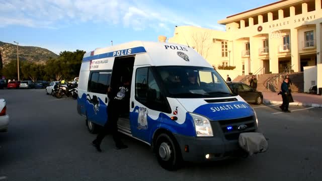 Bodrum'da Kayıp İş Adamının Cesedi Bulundu - Dalgıç Polisler Denizde Arama Yapıyor