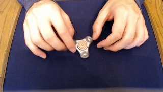 Hand Spinner Review: Axis Micro by LastRoomStanding