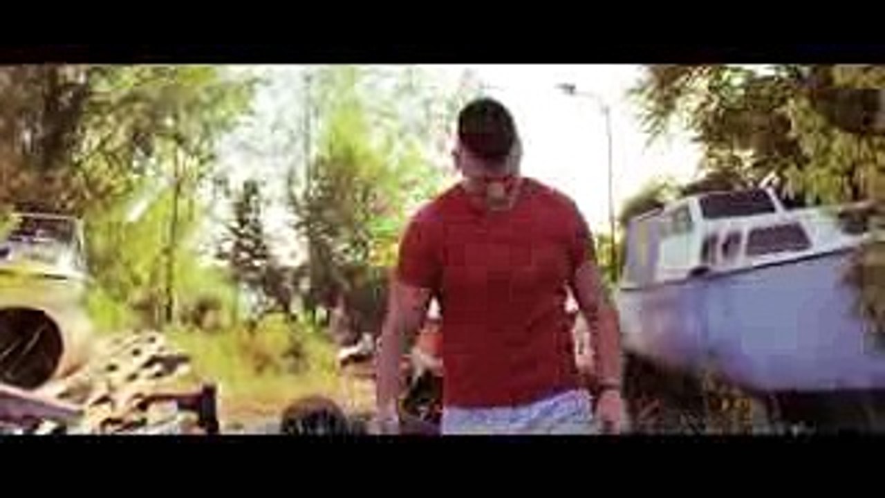 Sloba Radanović - Familija (Official Video)