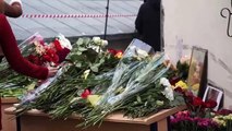 Mourners gather in Moscow to honour military plane crash victim