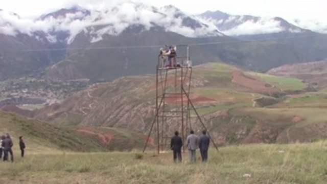 Policía reconstruye sucesos que causaron desaparición de española en Cuzco