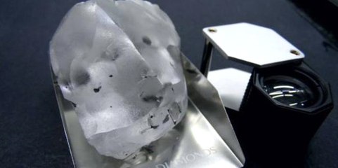 Afrika'da Dünyanın En Büyük Beşinci Elması Bulundu