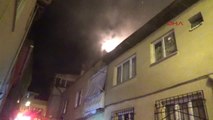 Bursa 2 Katlı Binada Çıkan Yangın Panik Yarattı