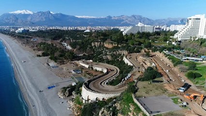 Yeni Konyaaltı Sahili'nin proje çalışmaları havadan görüntülendi