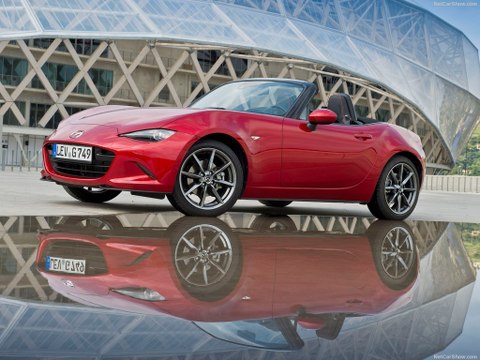 VÍDEO: 5 coches perfectos para carreteras secundarias