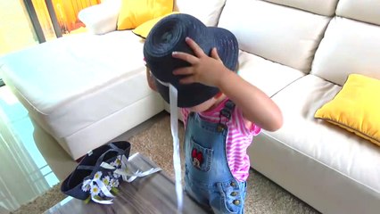 Funny Baby Driving Parents Car and go to