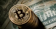 Bitcoin Sert Çakıldı! 12 Bin Doların Altını Gördü