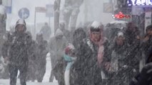 Van'da Yoğun Kar Yağışı
