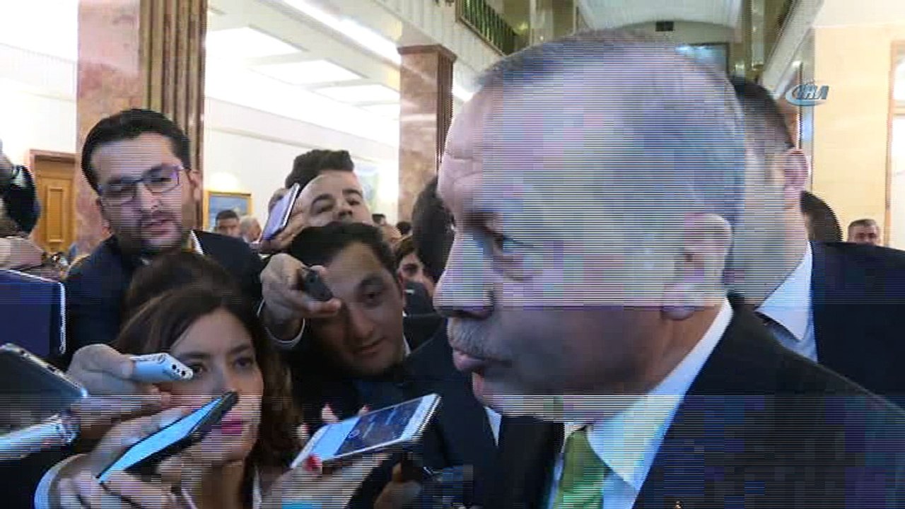 Cumhurbaşkanı Recep Tayyip Erdoğan: ' Biz onları topraklarına sahip çıkmaları için kardeşlerimize orada yardımcı oluyoruz. Biz bugün onlara yardımcı olmazsak, yarın orada bizim için tehdit kuşağı olacak'