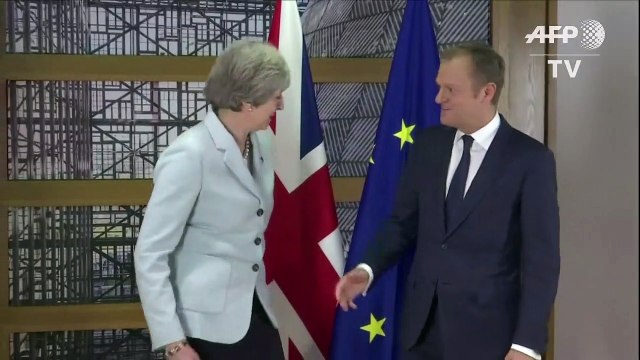 Brexit: l'UE toujours ouvert à un changement d'avis (Tusk)