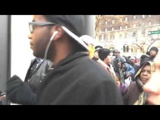 RAW: Laquan McDonald protesters shaming Chicago Black Friday shoppers