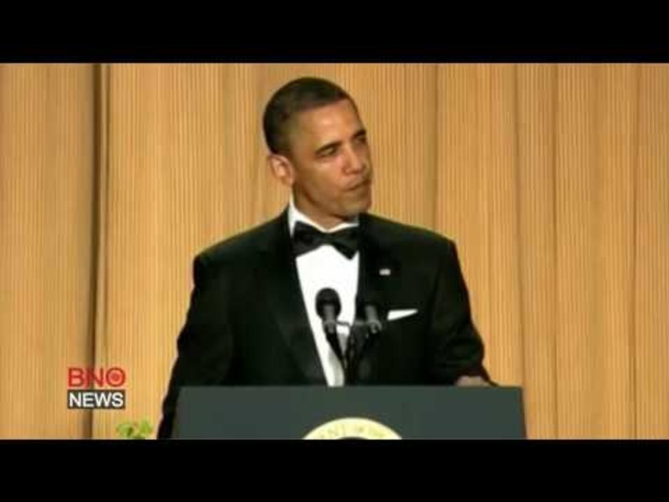 Donald Trump concedes Obama is American, blames Clinton for "birther" controversy