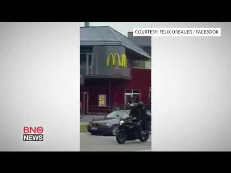 RAW: Gunman opens fire outside Munich shopping...
