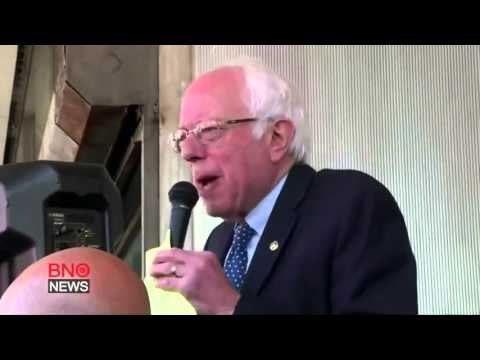 Sanders walks Verizon picket line
