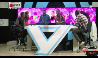 Mamadou Mouhamed Ndiaye dévoile sa petite amie en direct sur Yeewoulen...Regardez!