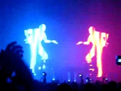 Chemical Brothers - Do it again (live @ Zenith Paris)