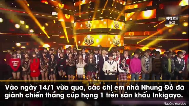 Fan Kpop thích thú trước biểu cảm bất ngờ của INFINITE khi đàn em Red Velvet nhận cúp
